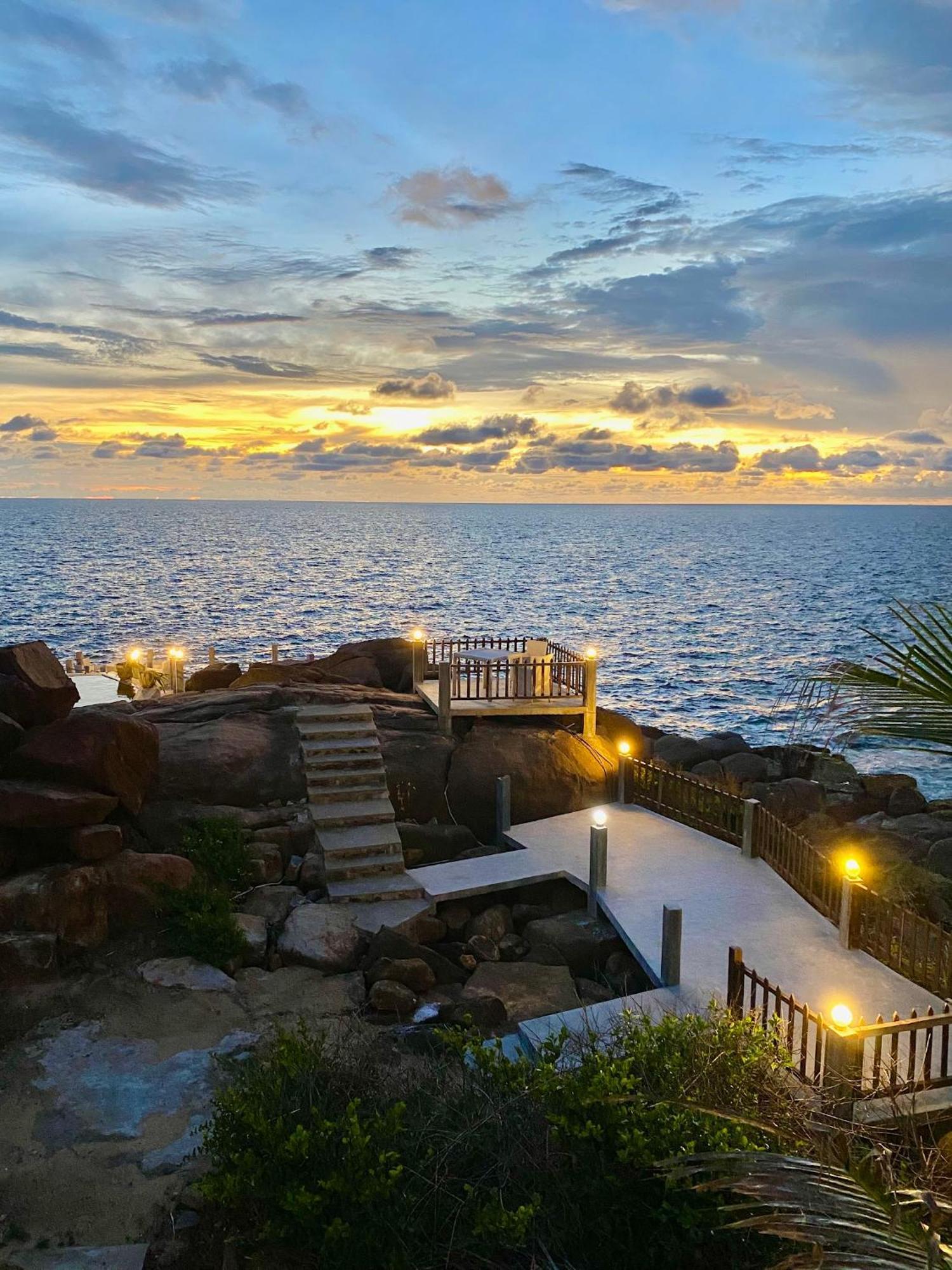 Hotel Zeilan Sunset Point Unawatuna Kültér fotó
